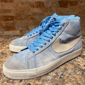 Nike SB Lance Mountain ‘English Rose’ BLAZER Zoom Mid Size 9.5